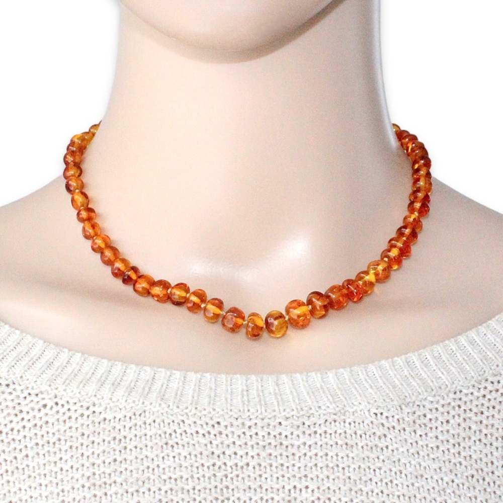 Vintage Knotted Baltic Amber Beaded Necklace Genuine Honey Amber Beads 16”